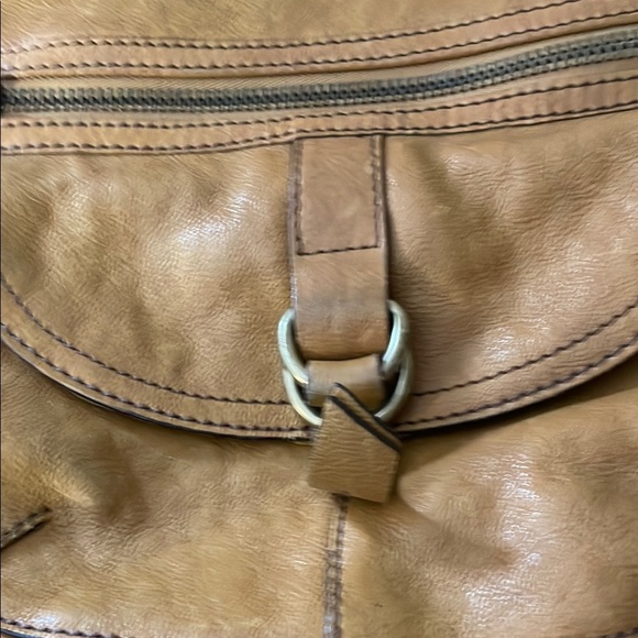 Fossil Tan Leather Crossbody Bag with Adjustable Strap - Picture 4 of 13